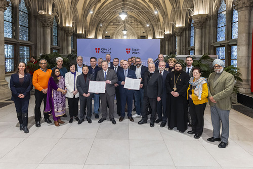 Religionsrat und Blutspende-Termin mit Bürgermeister Michael Ludwig. / Stadt Wien / Bubu Dujmic, Bubu Dujmic Religionsrat und Blutspende-Termin mit Bürgermeister Michael Ludwig.