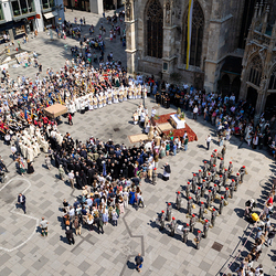 Fronleichnam 2025 / Erzdiözese Wien/ Schönlaub