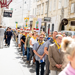 400 Mesnerinnen und Mesner bei österreichweiter Wallfahrt / Erzdiözese Wien/Schönlaub, Stephan Schönlaub 400 Mesnerinnen und Mesner bei österreichweiter Wallfahrt